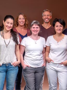 Gruppenfoto des Massageteams von massagekurier.ch