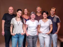Gruppenfoto des Massageteams von massagekurier.ch
